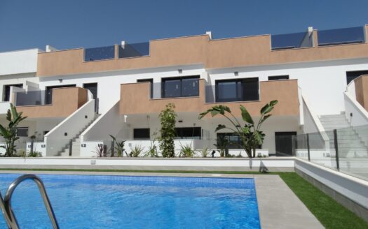 Bungalow in Pilar de La Horadada (N8874)